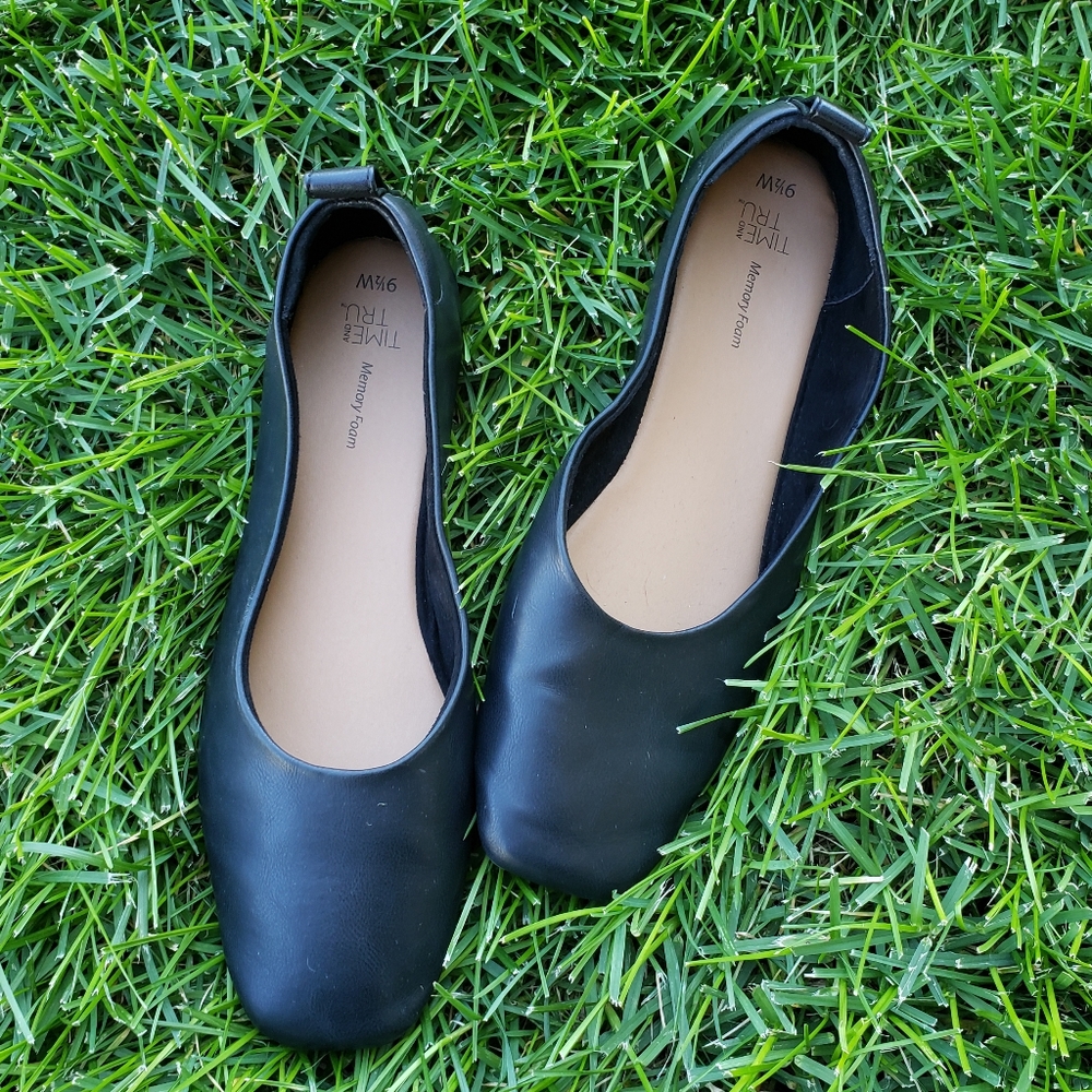 Time and Tru Flats